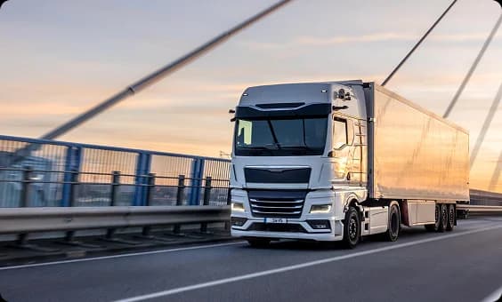 Hard-Sided Enclosed Trailers